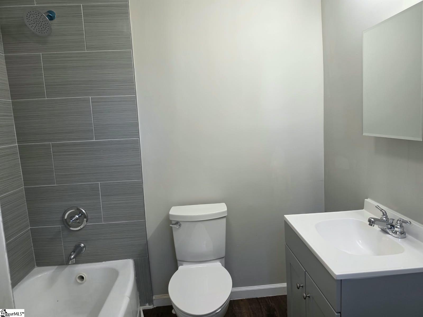 112 Downs Street Property Photo 11