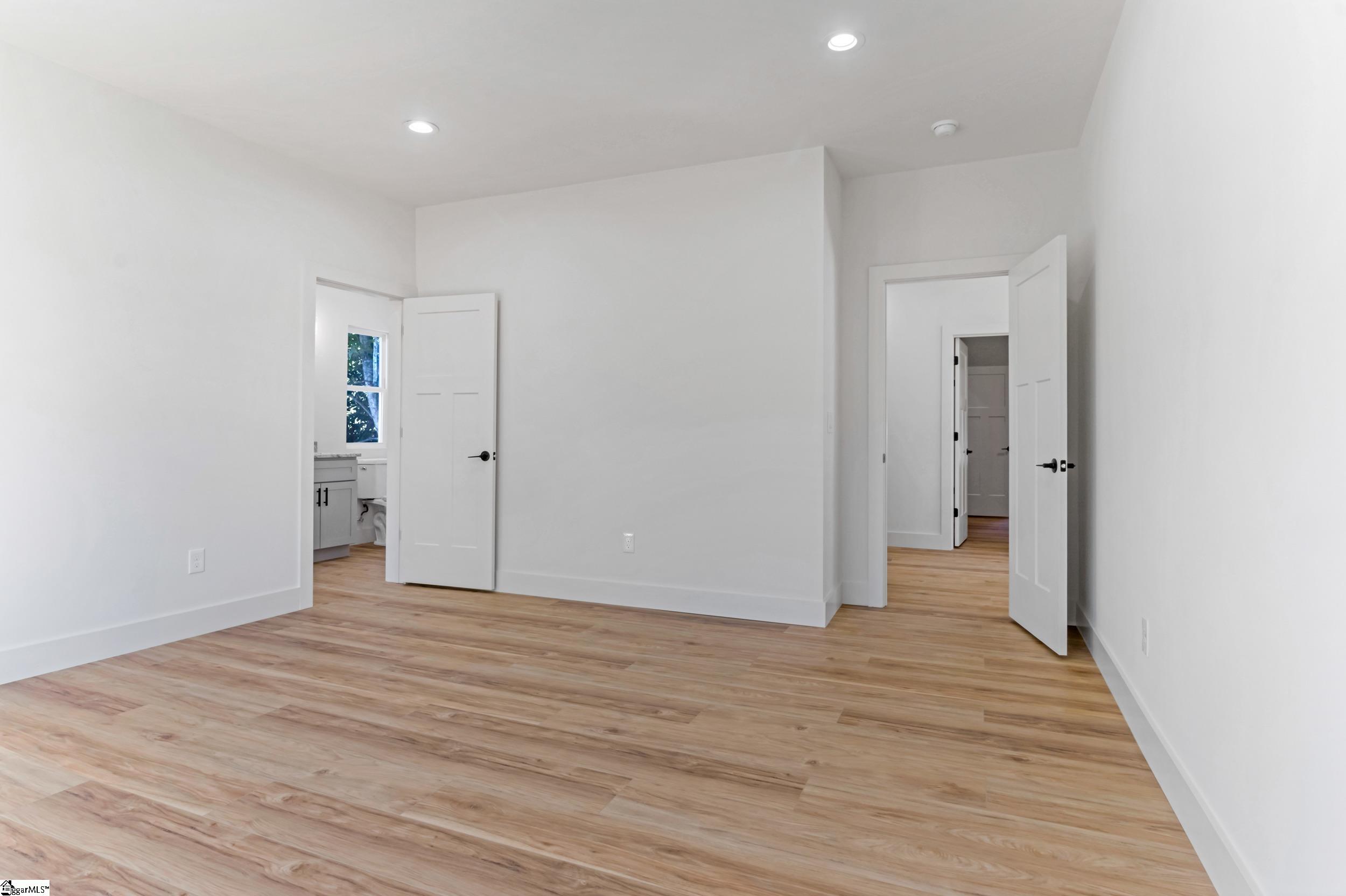 243 Poole Street Property Photo 18