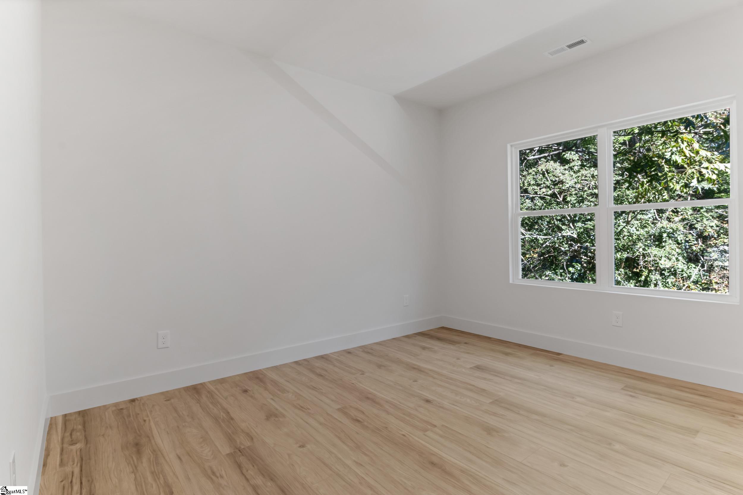 243 Poole Street Property Photo 27