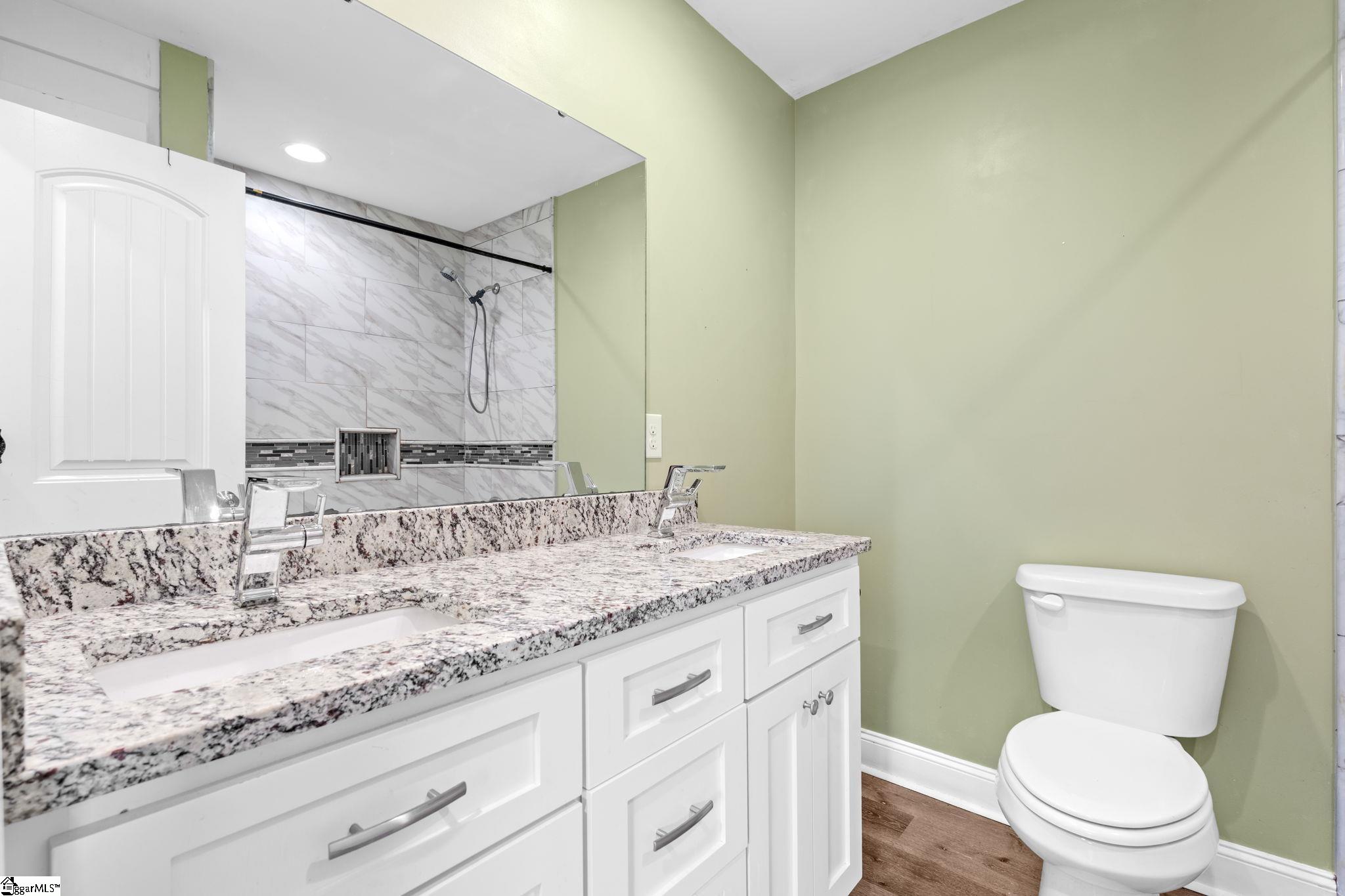 256 High Street Property Photo 18