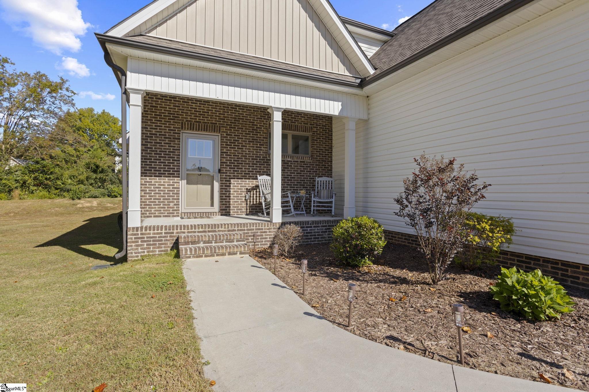 103 Ashford Court Property Photo 3