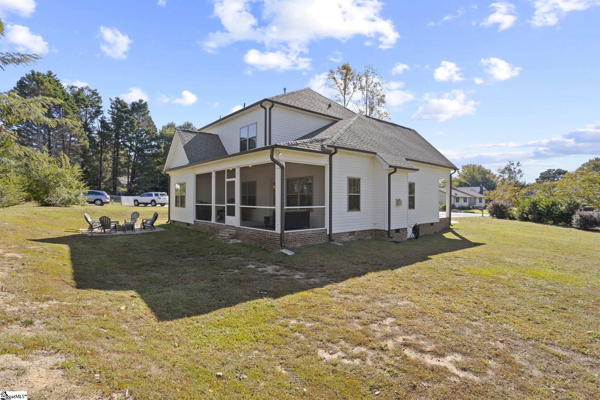 103 Ashford Court Property Photo 36