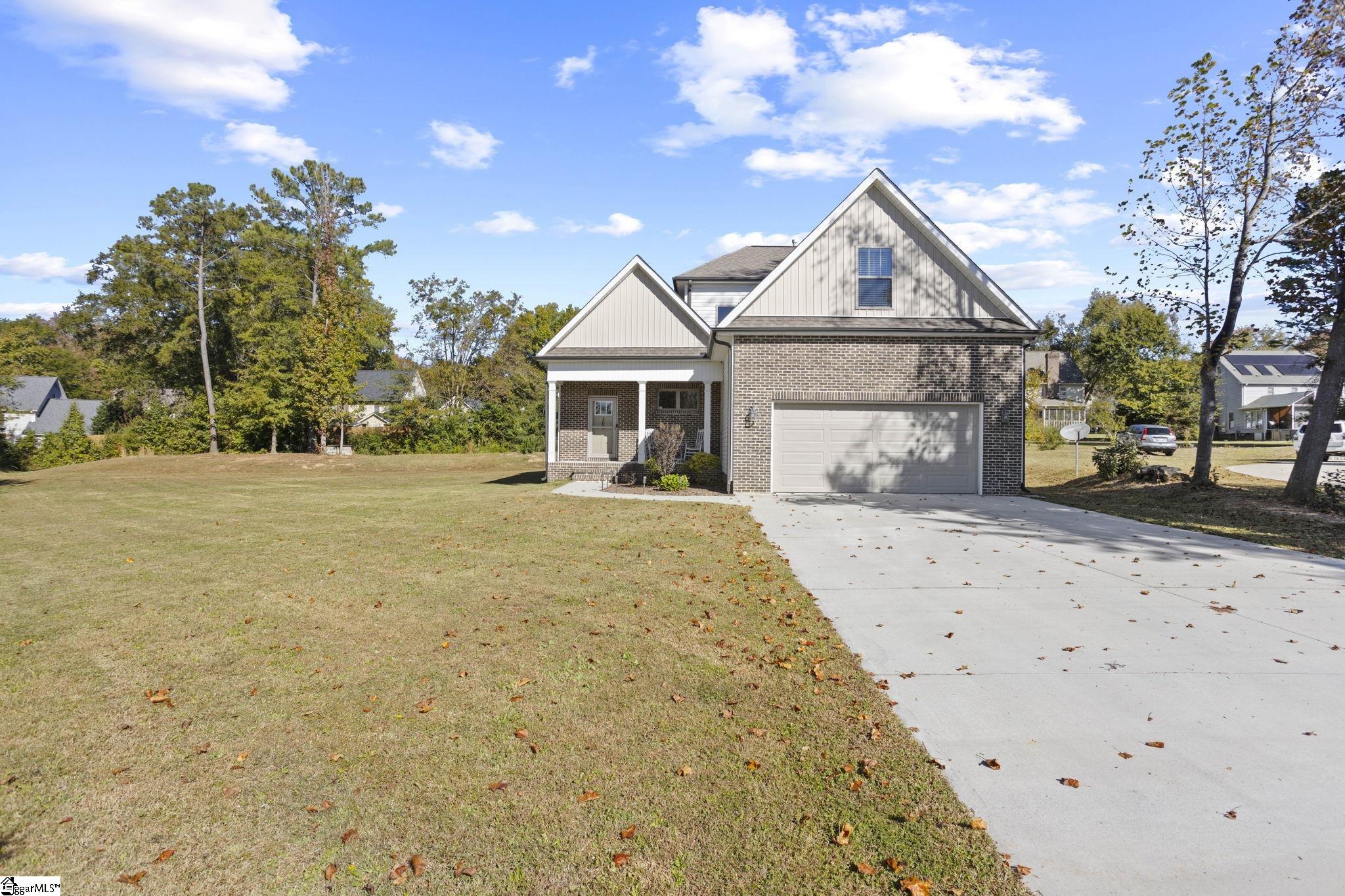 103 Ashford Court Property Photo 38