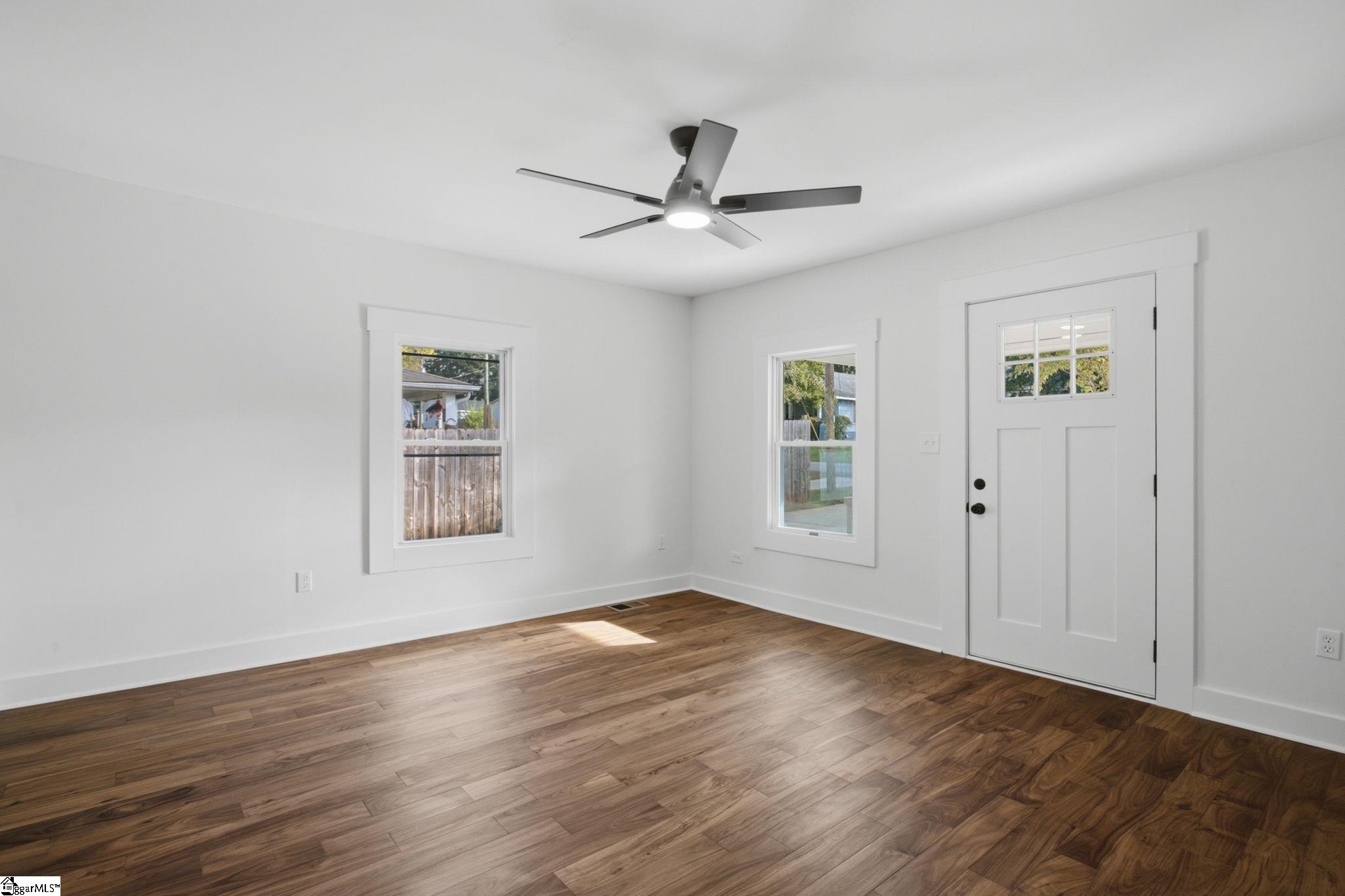 210 Gridley Street Property Photo 4
