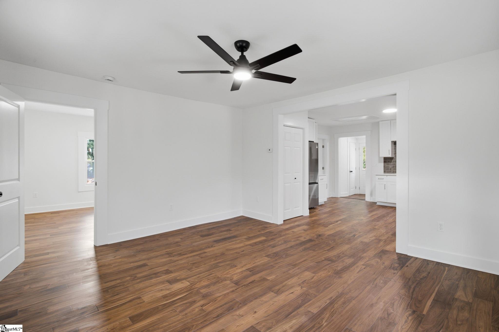 210 Gridley Street Property Photo 6