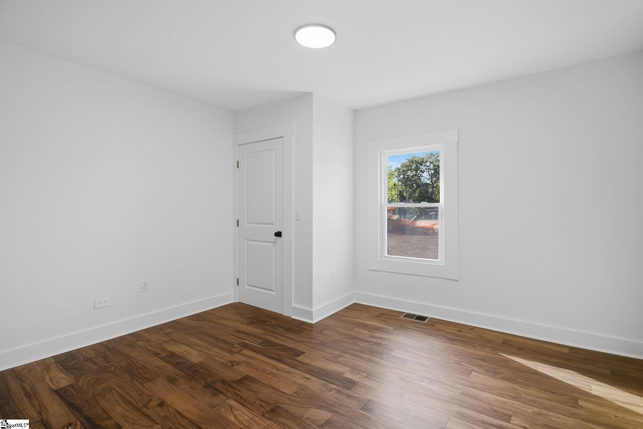 210 Gridley Street Property Photo 15
