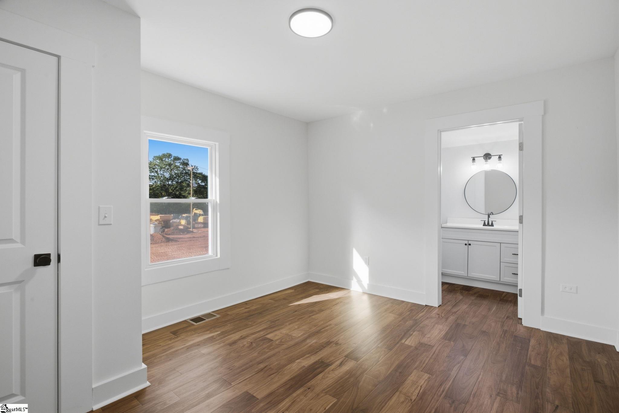 210 Gridley Street Property Photo 16