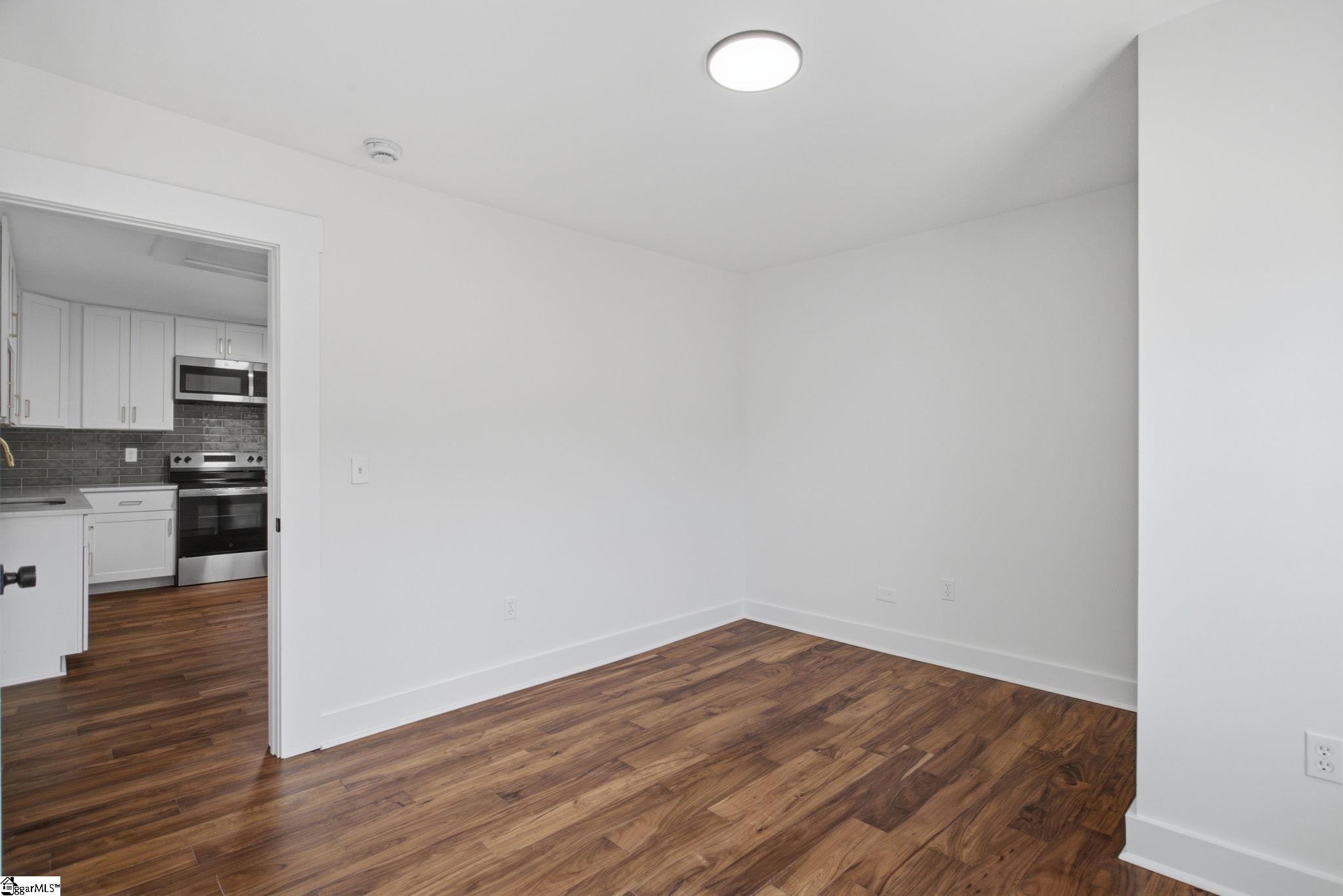 210 Gridley Street Property Photo 18