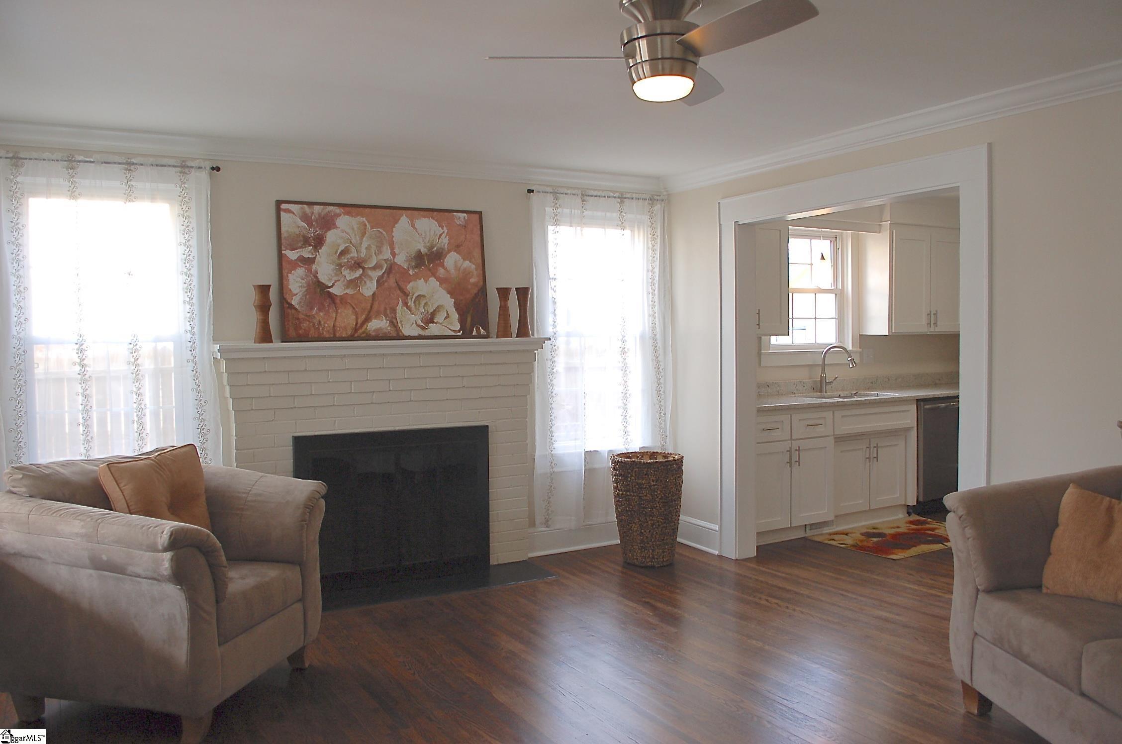 407 S Florida Avenue Property Photo 6