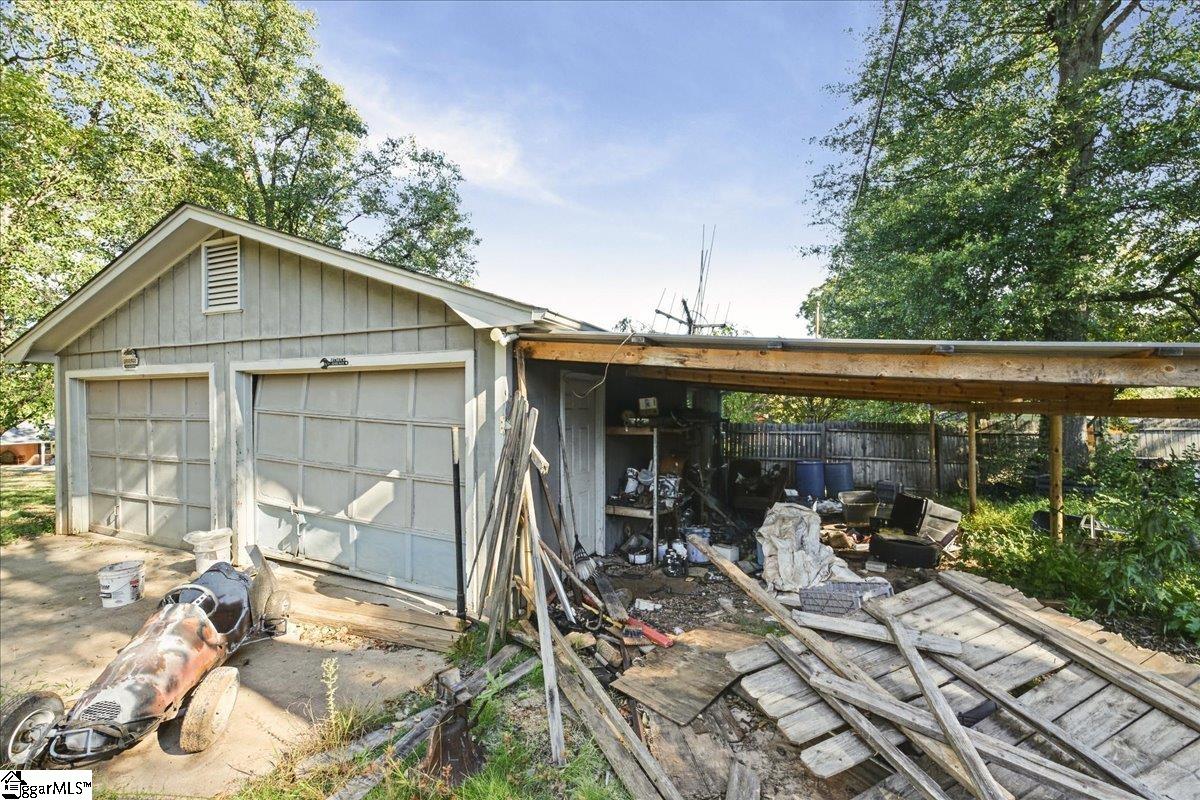 225 Hicks Drive Property Photo 32