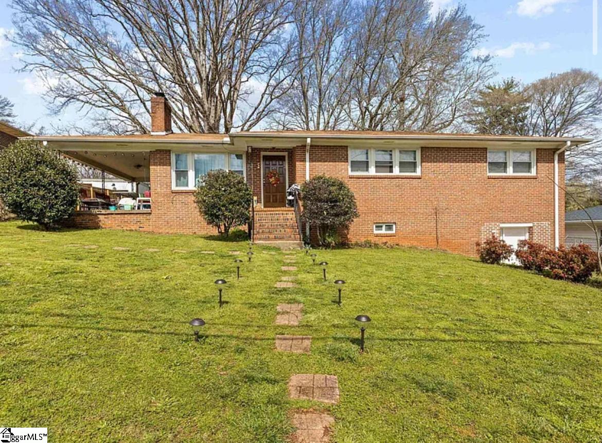 11 Lynhurst Drive Property Photo 1