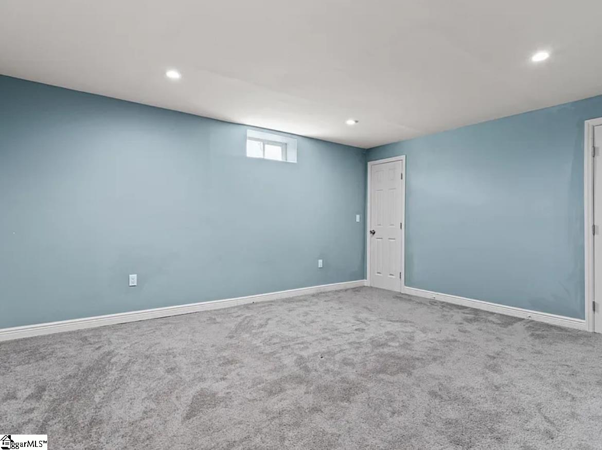 11 Lynhurst Drive Property Photo 5