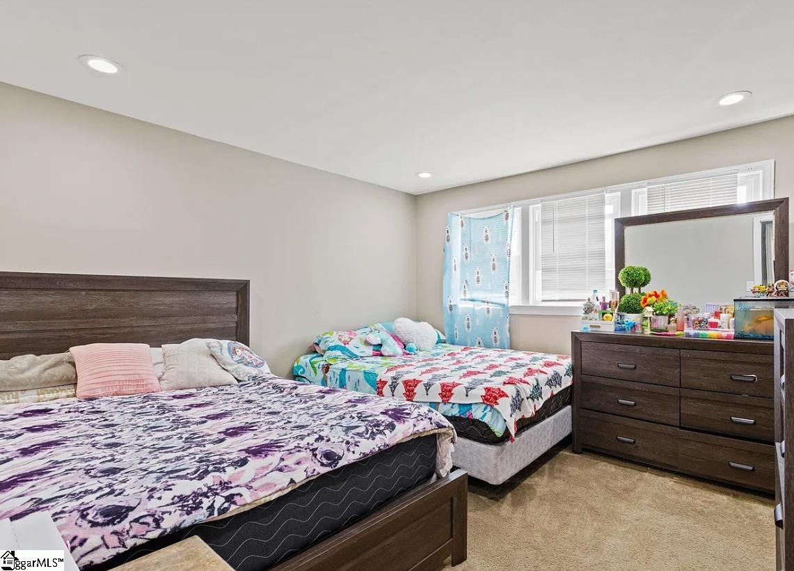 11 Lynhurst Drive Property Photo 17