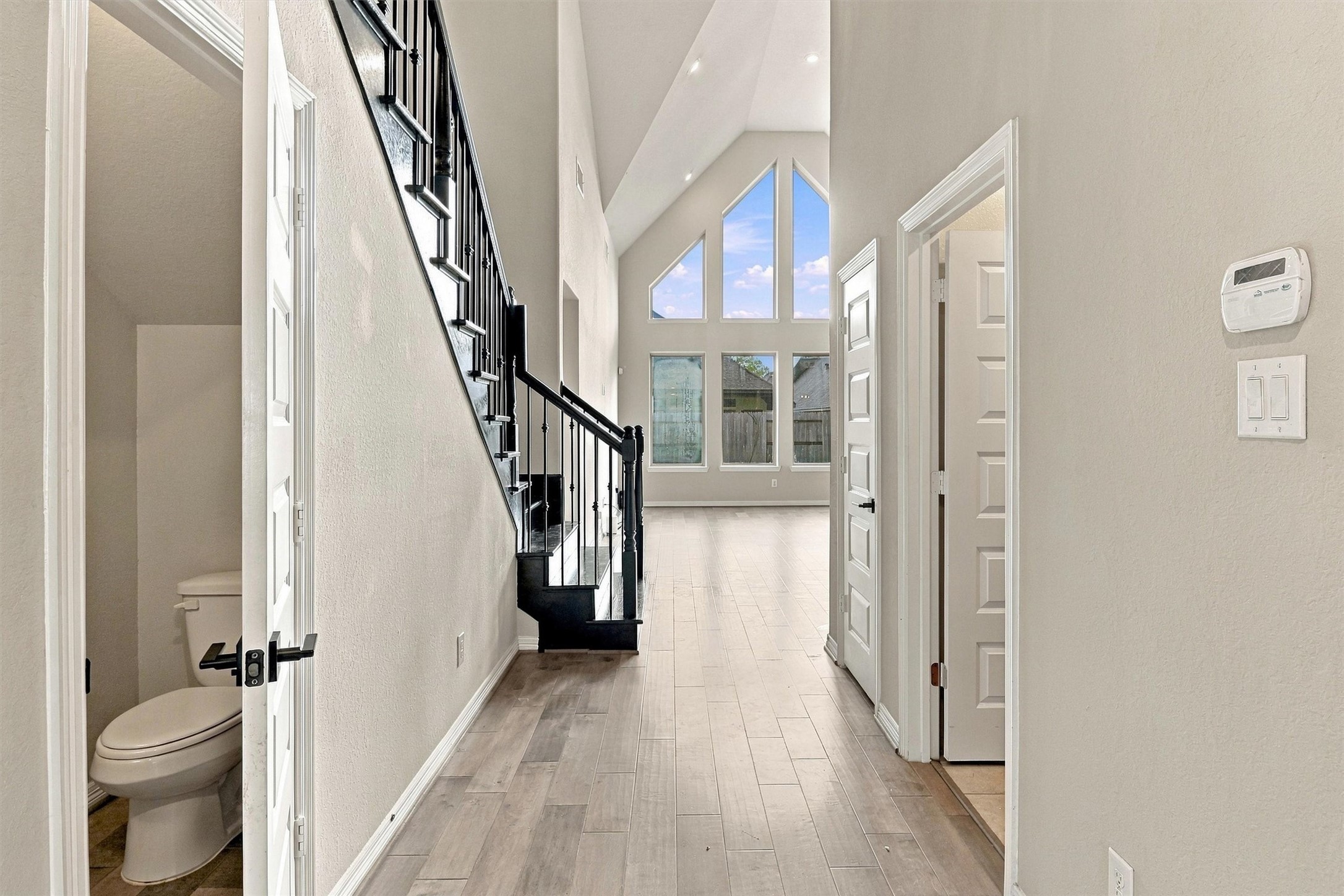 1638 Rosedale Drive Property Photo 10