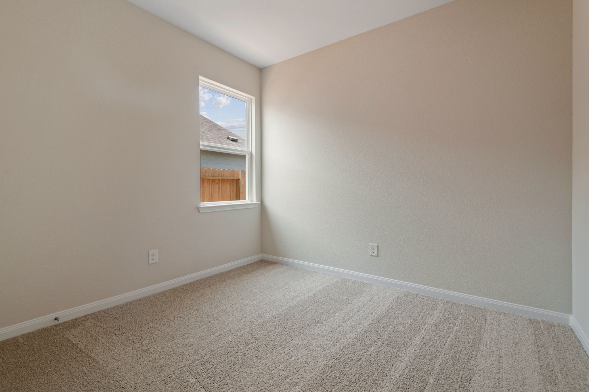 712 Jasmine Ridge Lane Property Photo 16