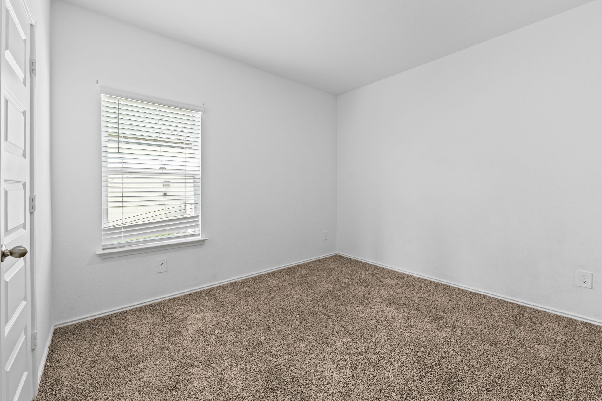 7326 Audubon Russet Drive Property Photo 26