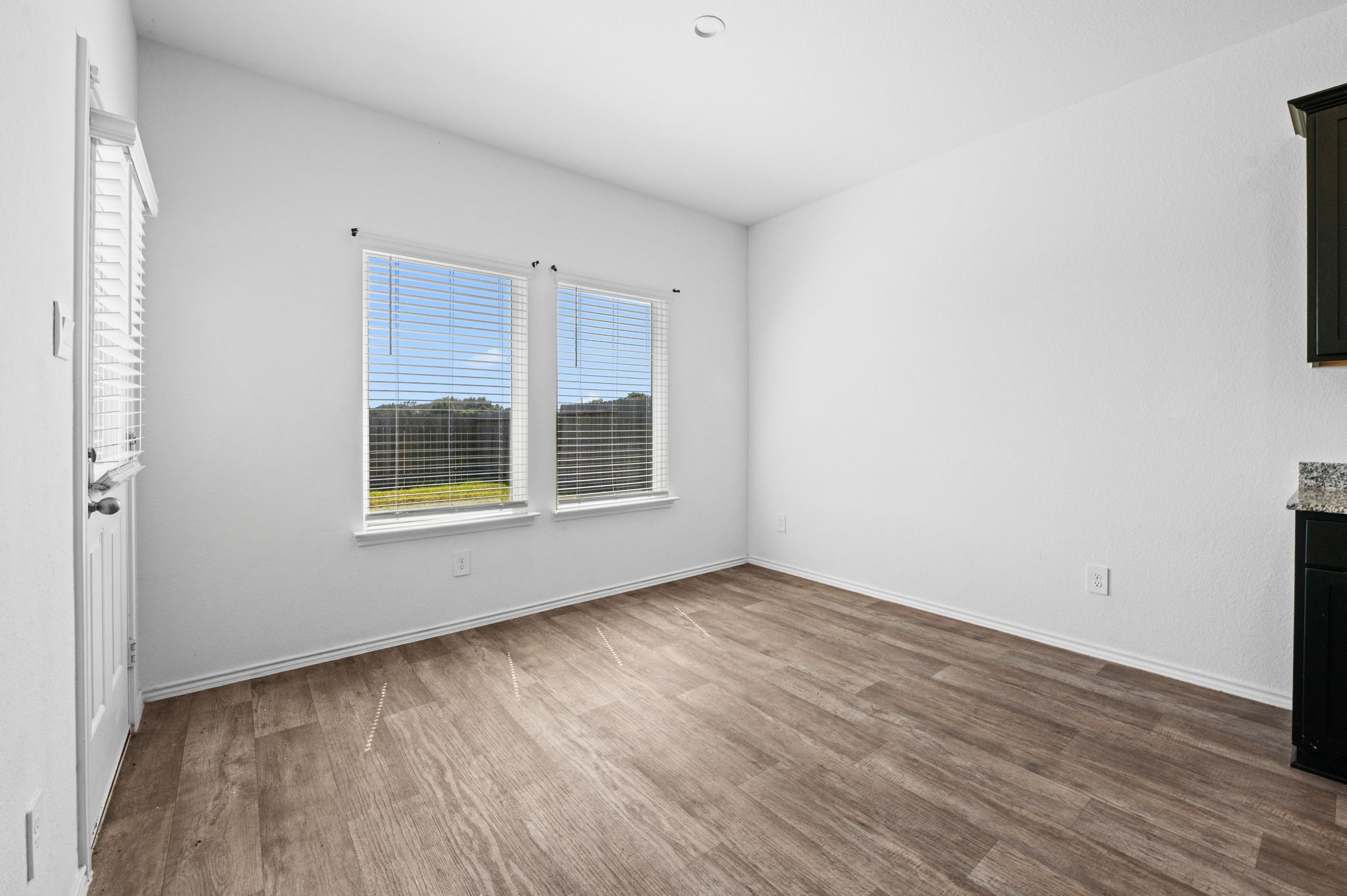 7326 Audubon Russet Drive Property Photo 28