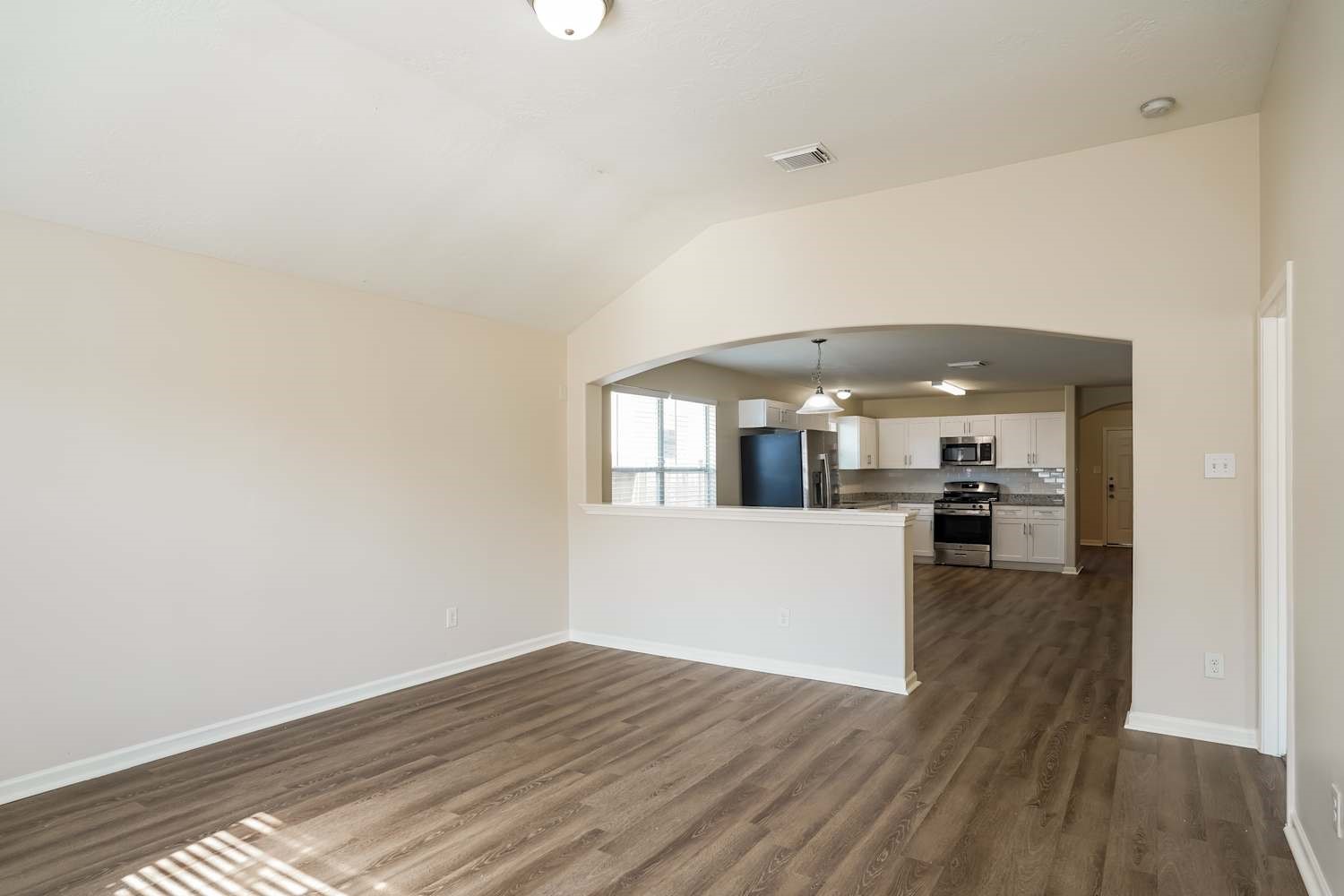 8583 Chaletford Drive Property Photo 6