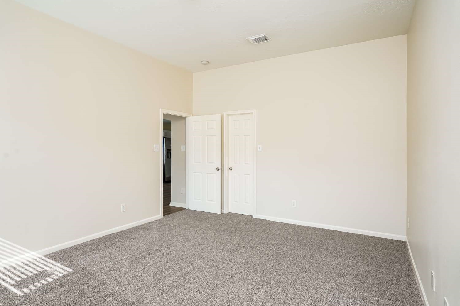 8583 Chaletford Drive Property Photo 9