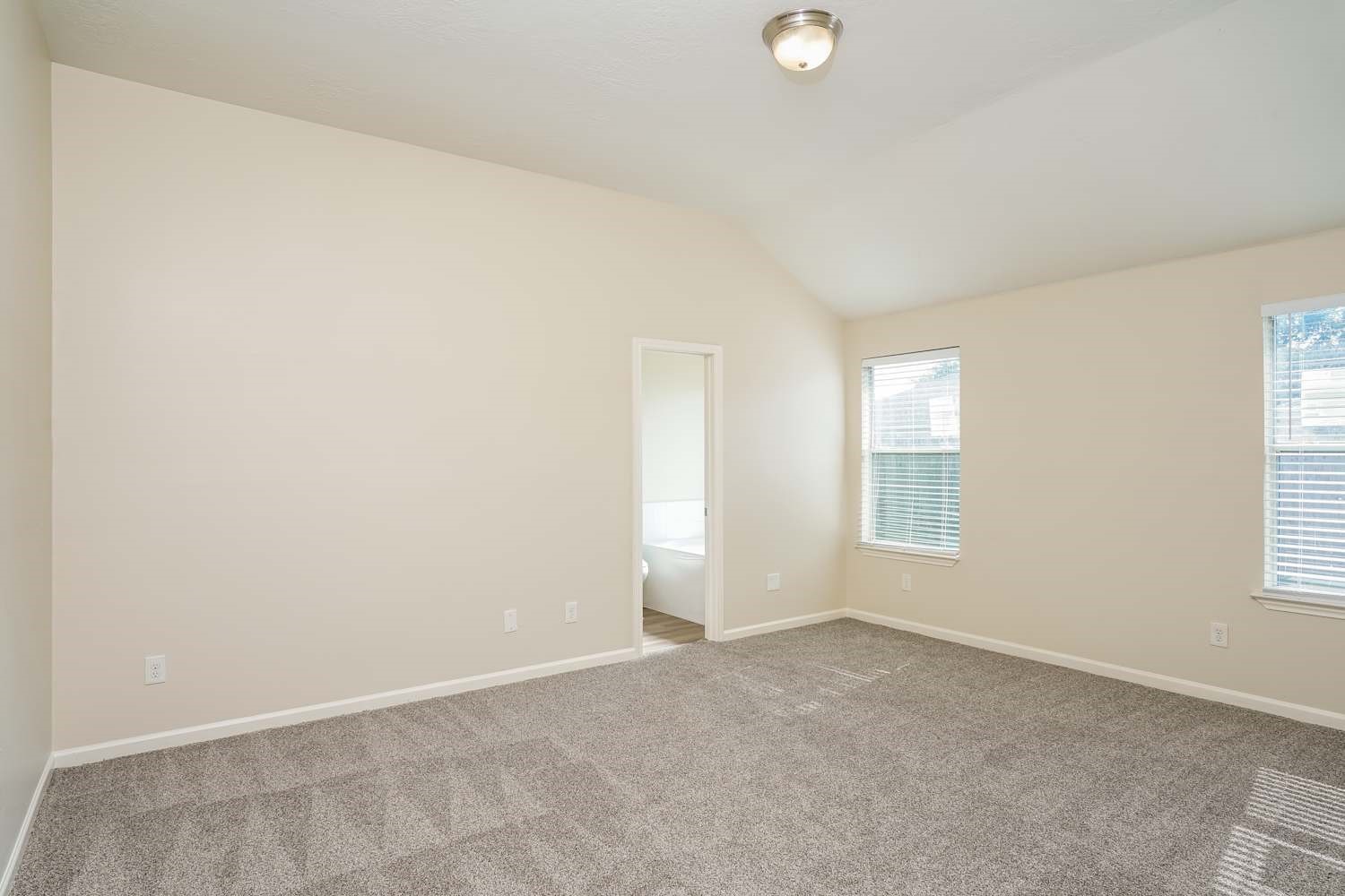 8583 Chaletford Drive Property Photo 10