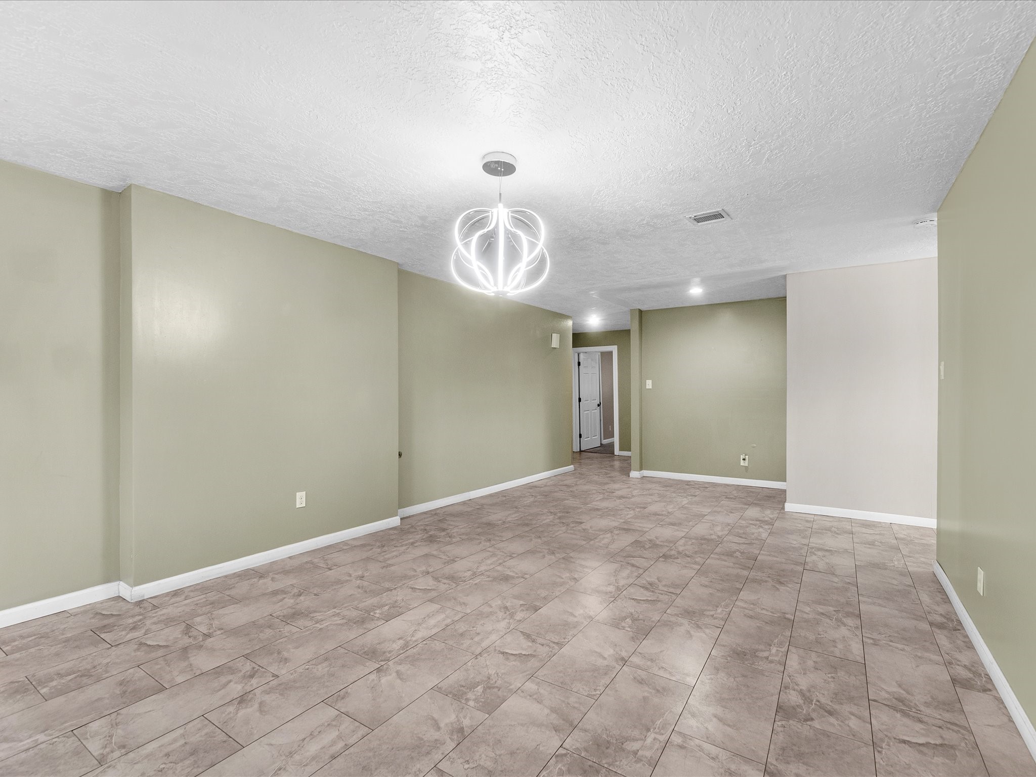 4318 Ponca Street Property Photo 11