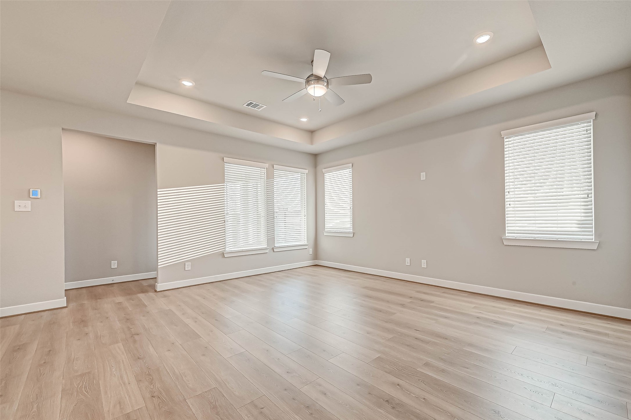 21543 Eads Creek Drive Property Photo 5