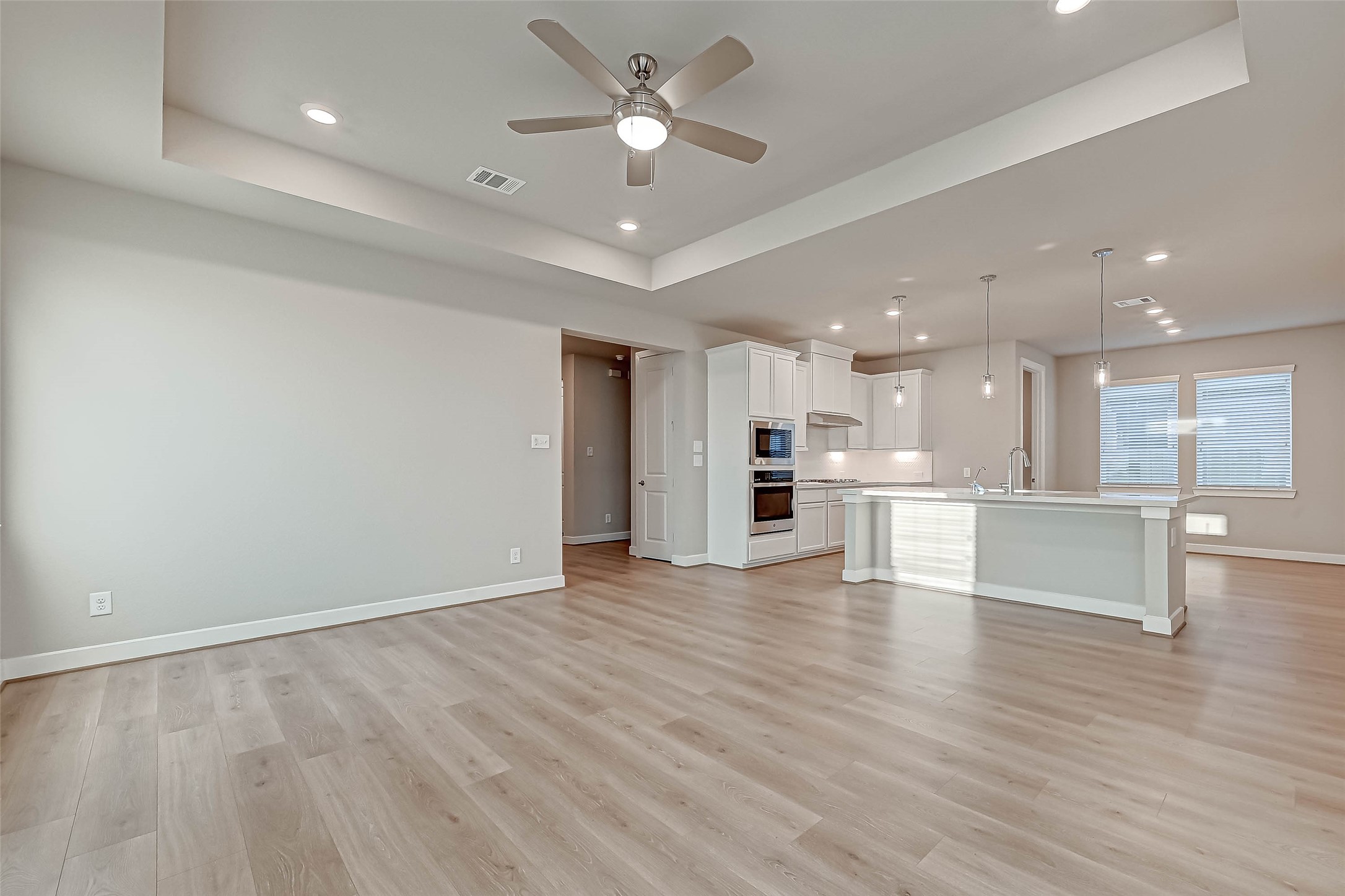 21543 Eads Creek Drive Property Photo 13