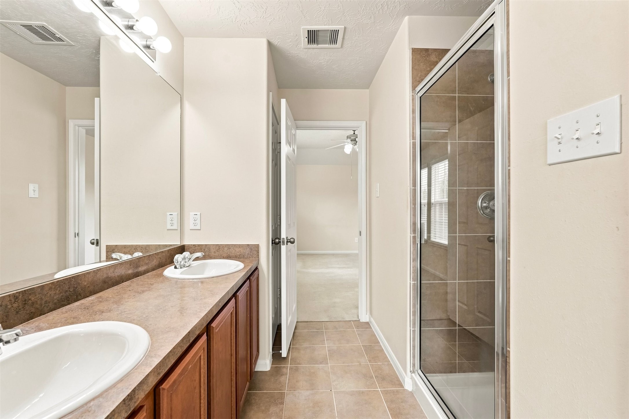 12563 Chiswick Road Property Photo 18
