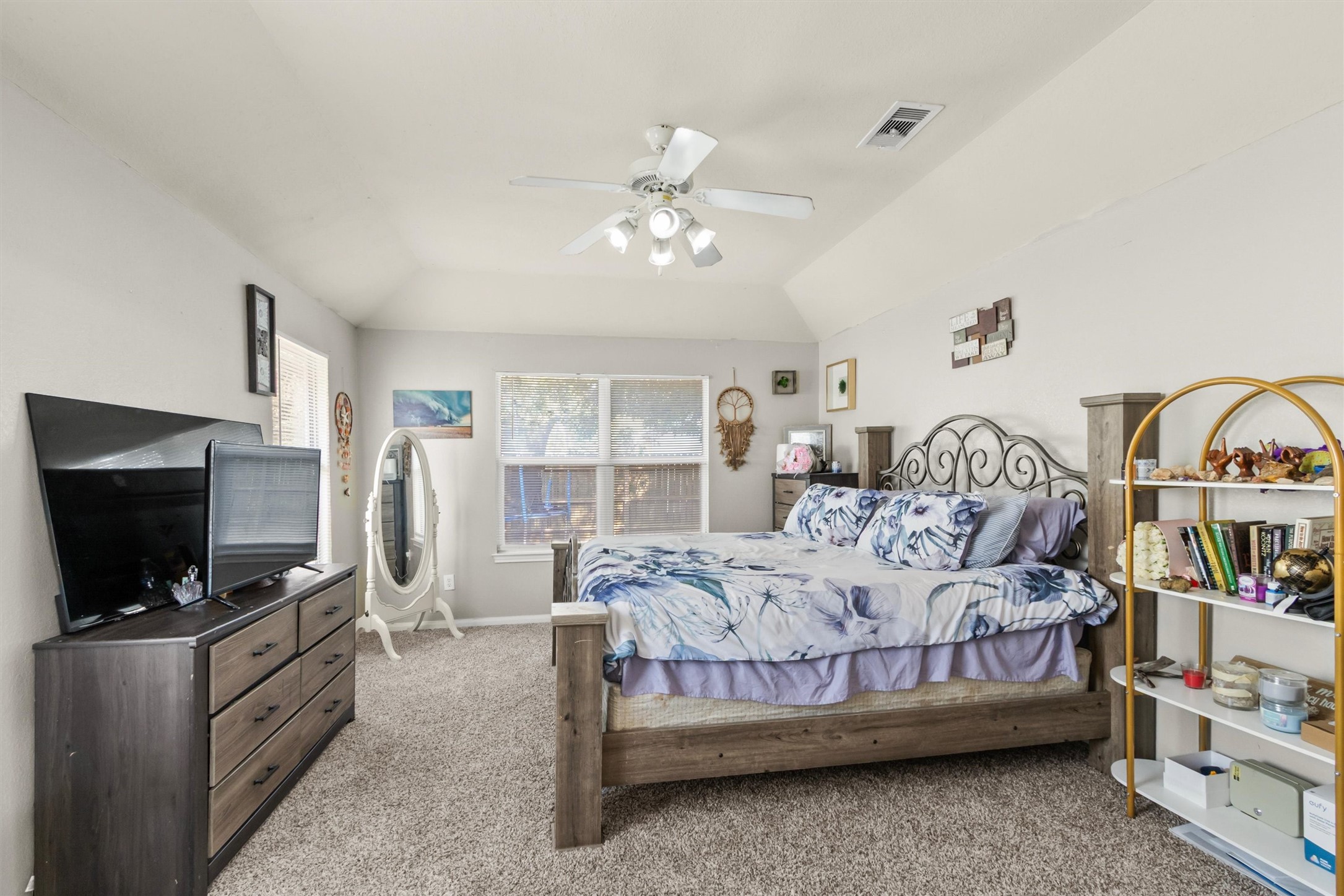 217 Kellyn Court Property Photo 12