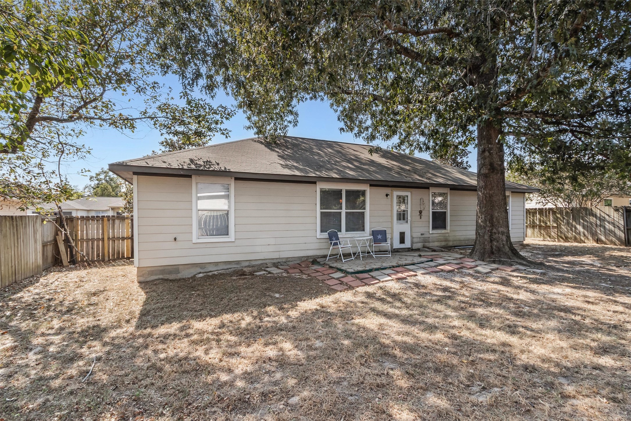 217 Kellyn Court Property Photo 22