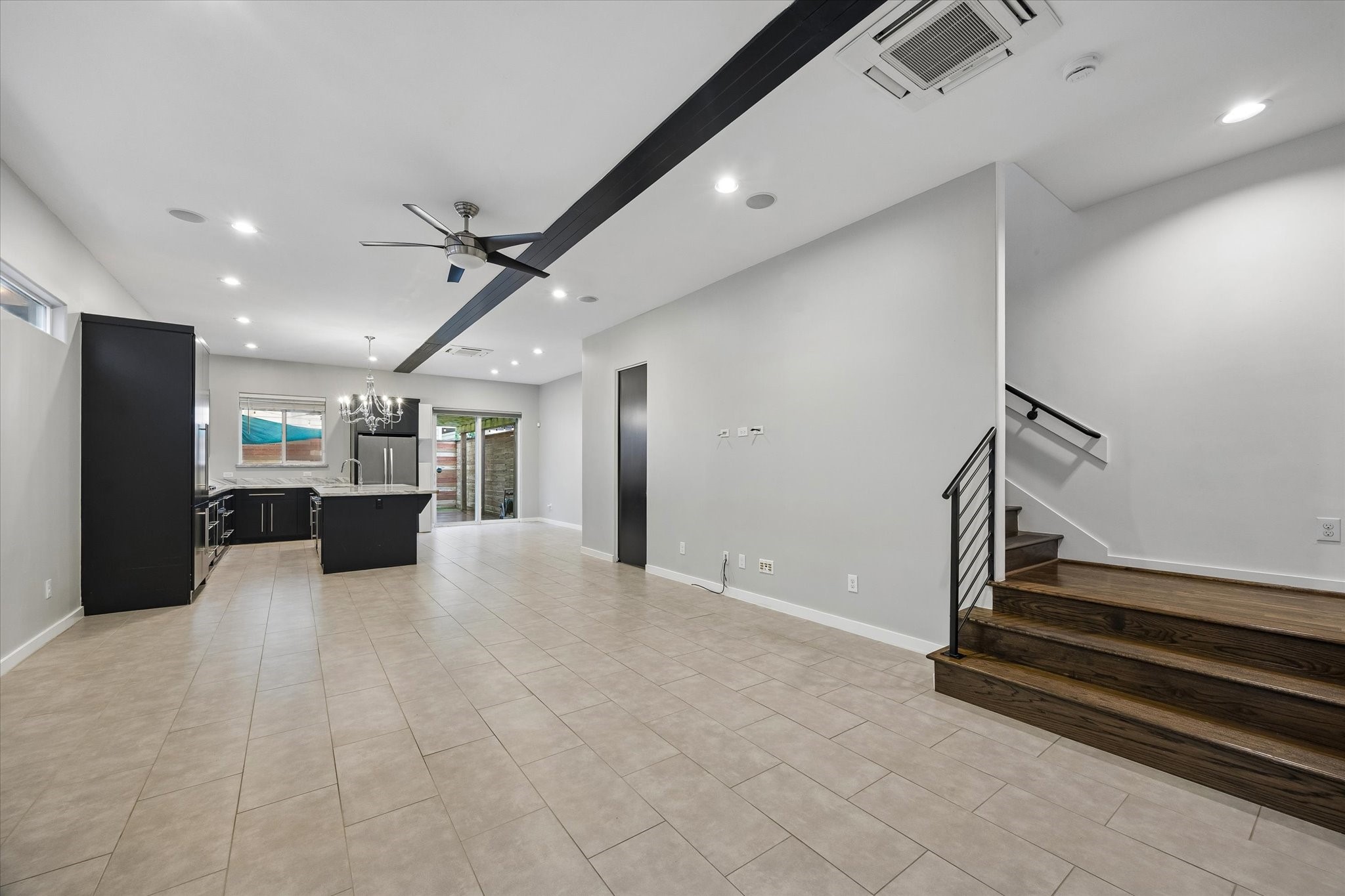1609 Saint Charles Street B Property Photo 19