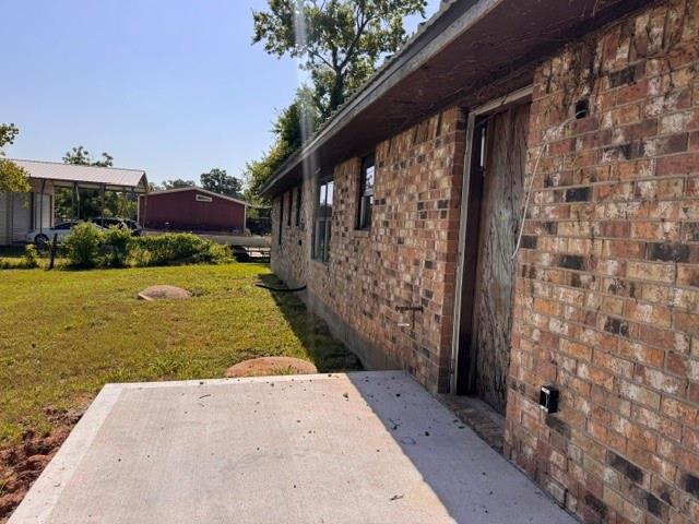 101 Smilie Crossing, Angleton Tx 77515 Property Photo 3