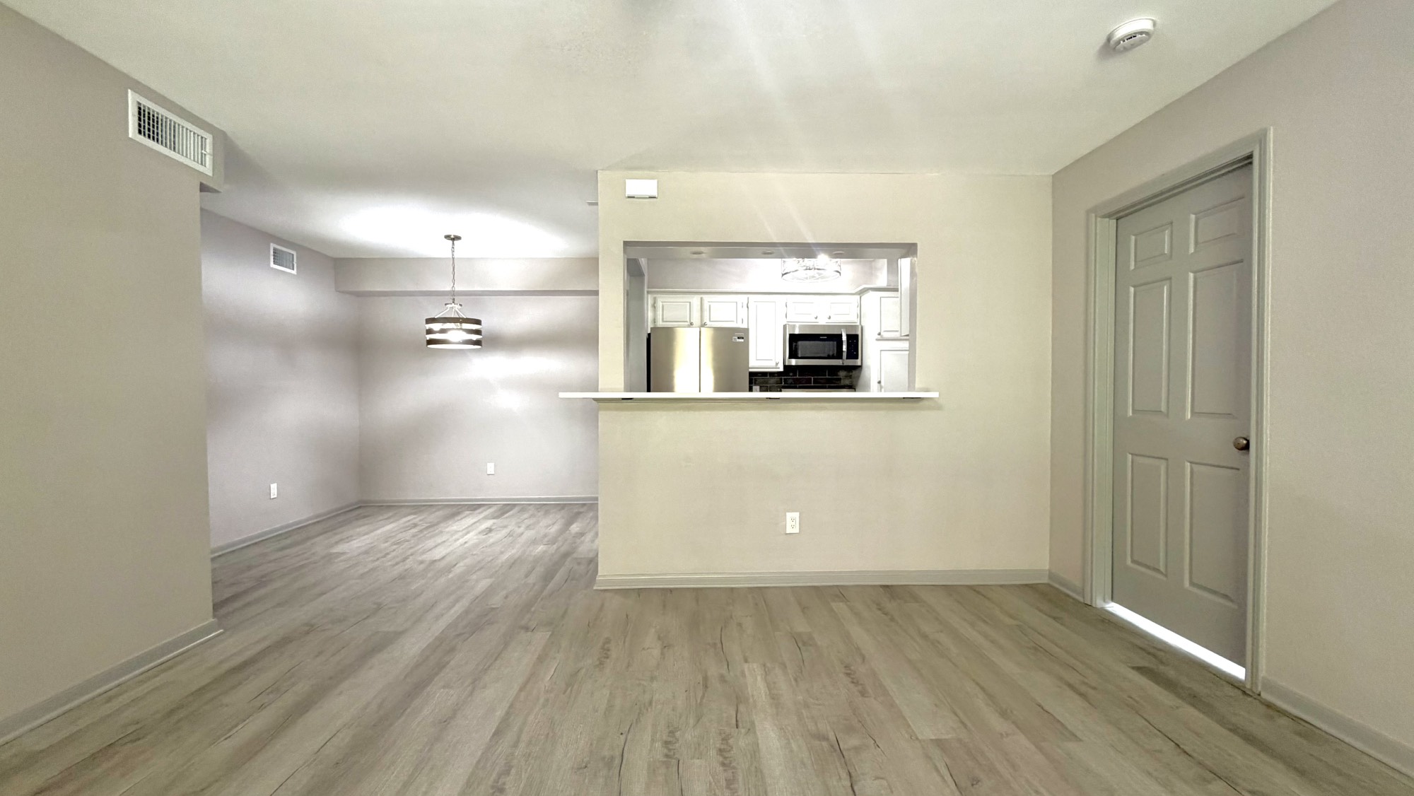 1311 Antoine Drive 219 Property Photo 5
