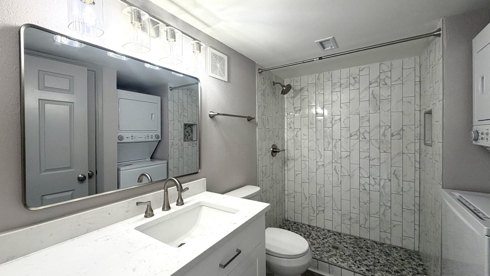 1311 Antoine Drive 219 Property Photo 17