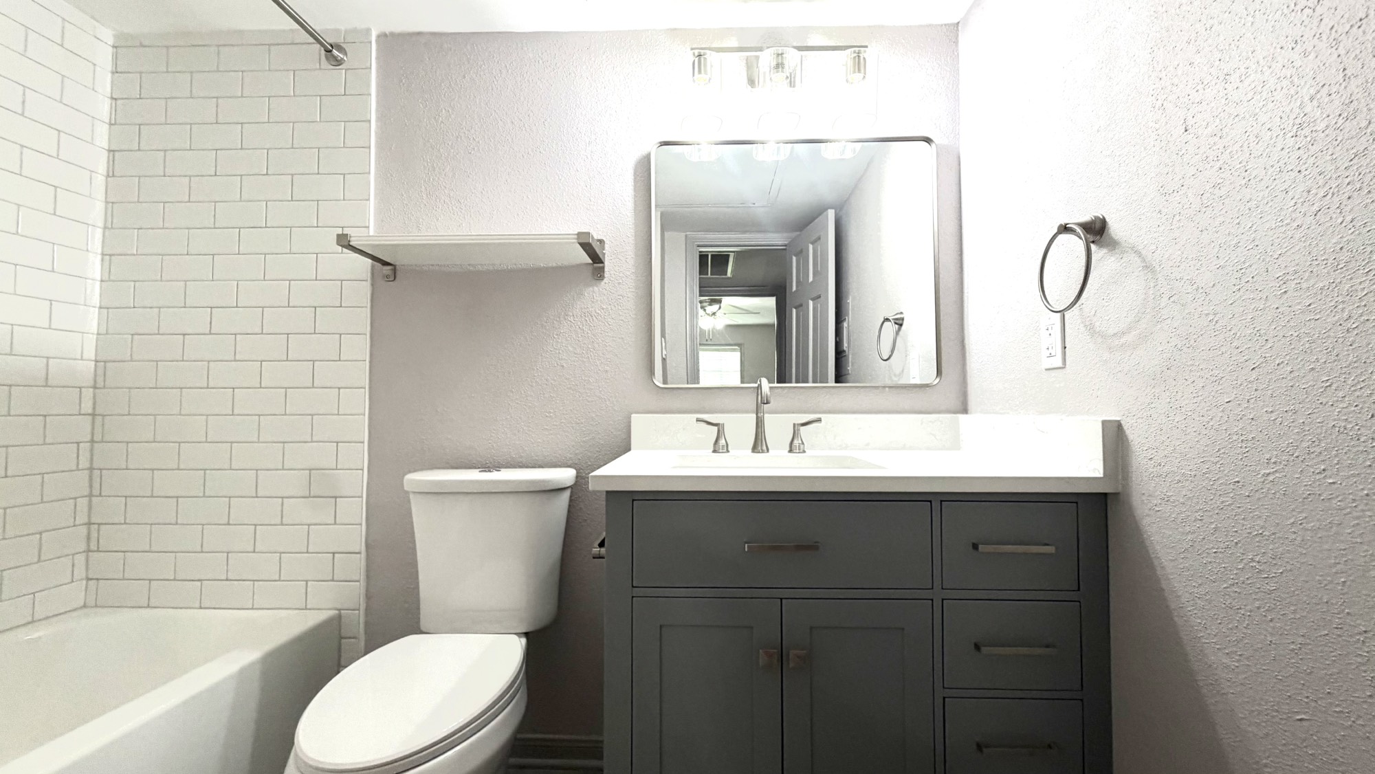 1311 Antoine Drive 219 Property Photo 20