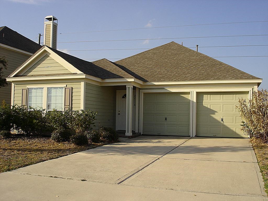 22118 Guston Hall Lane Property Photo 1