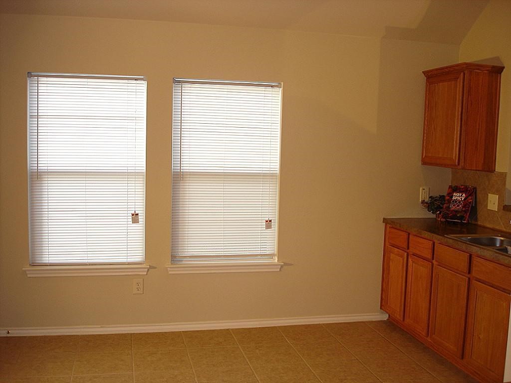 22118 Guston Hall Lane Property Photo 2