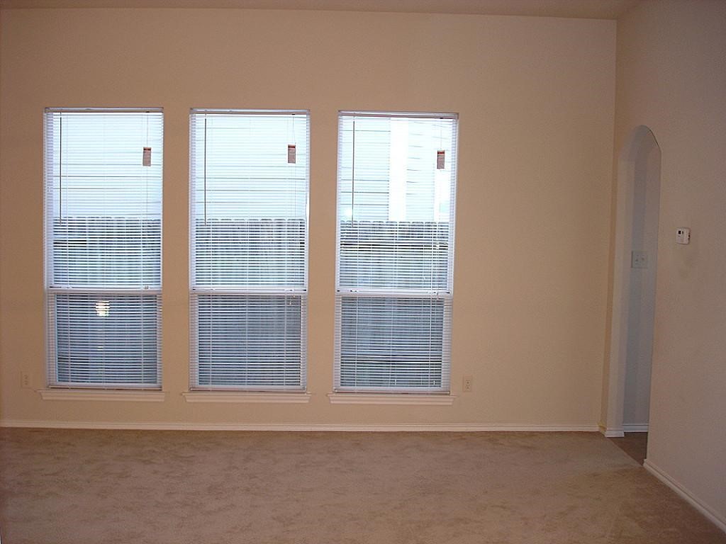 22118 Guston Hall Lane Property Photo 10