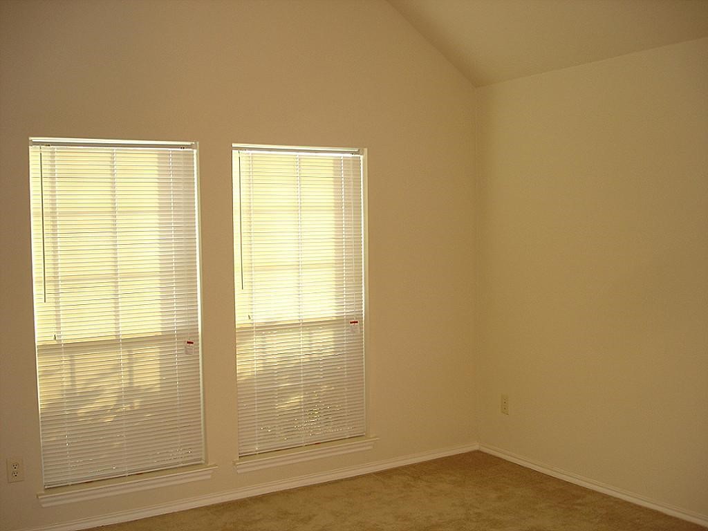 22118 Guston Hall Lane Property Photo 11