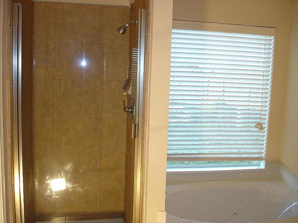 22118 Guston Hall Lane Property Photo 15