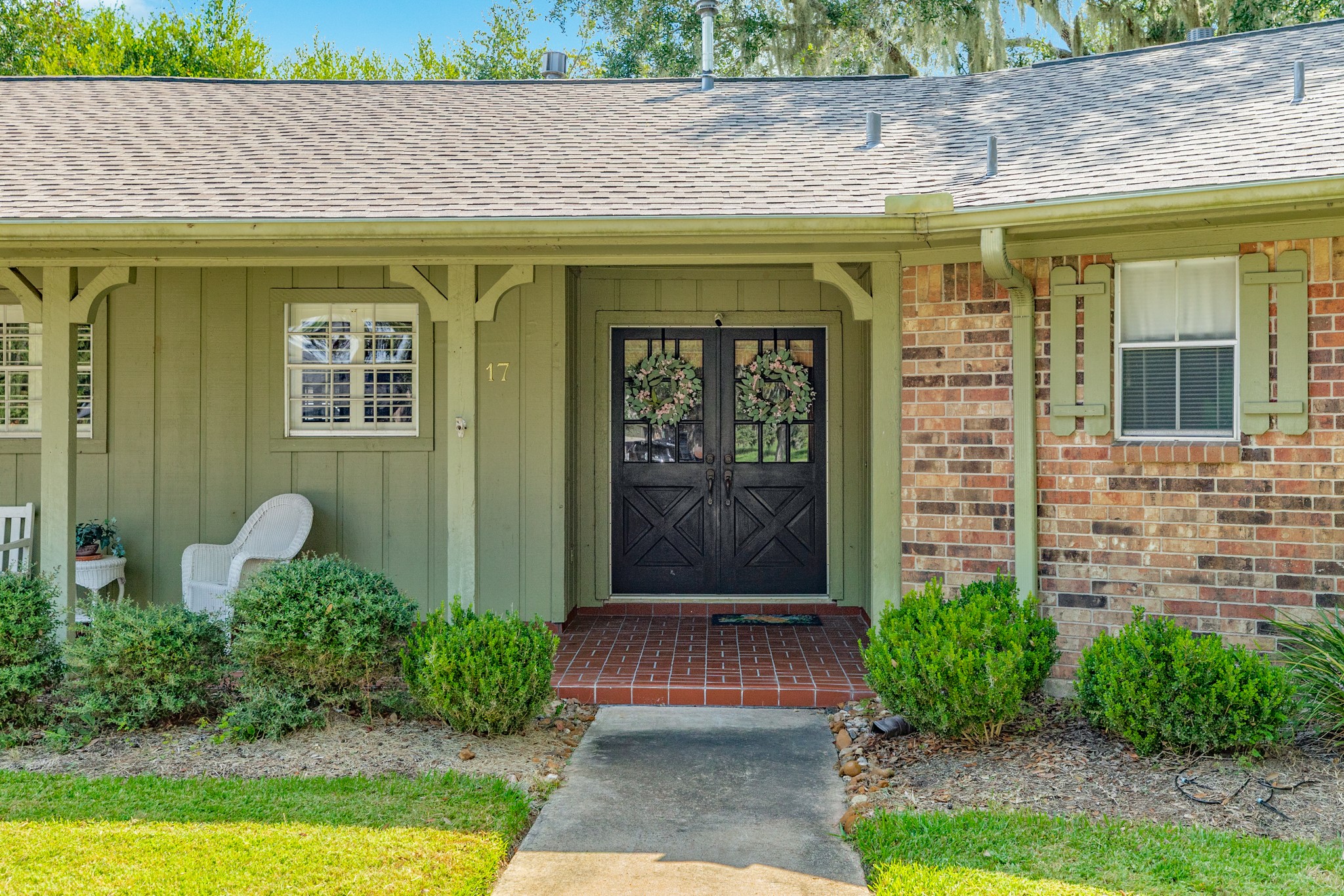 17 Seminole Lane Property Photo 4
