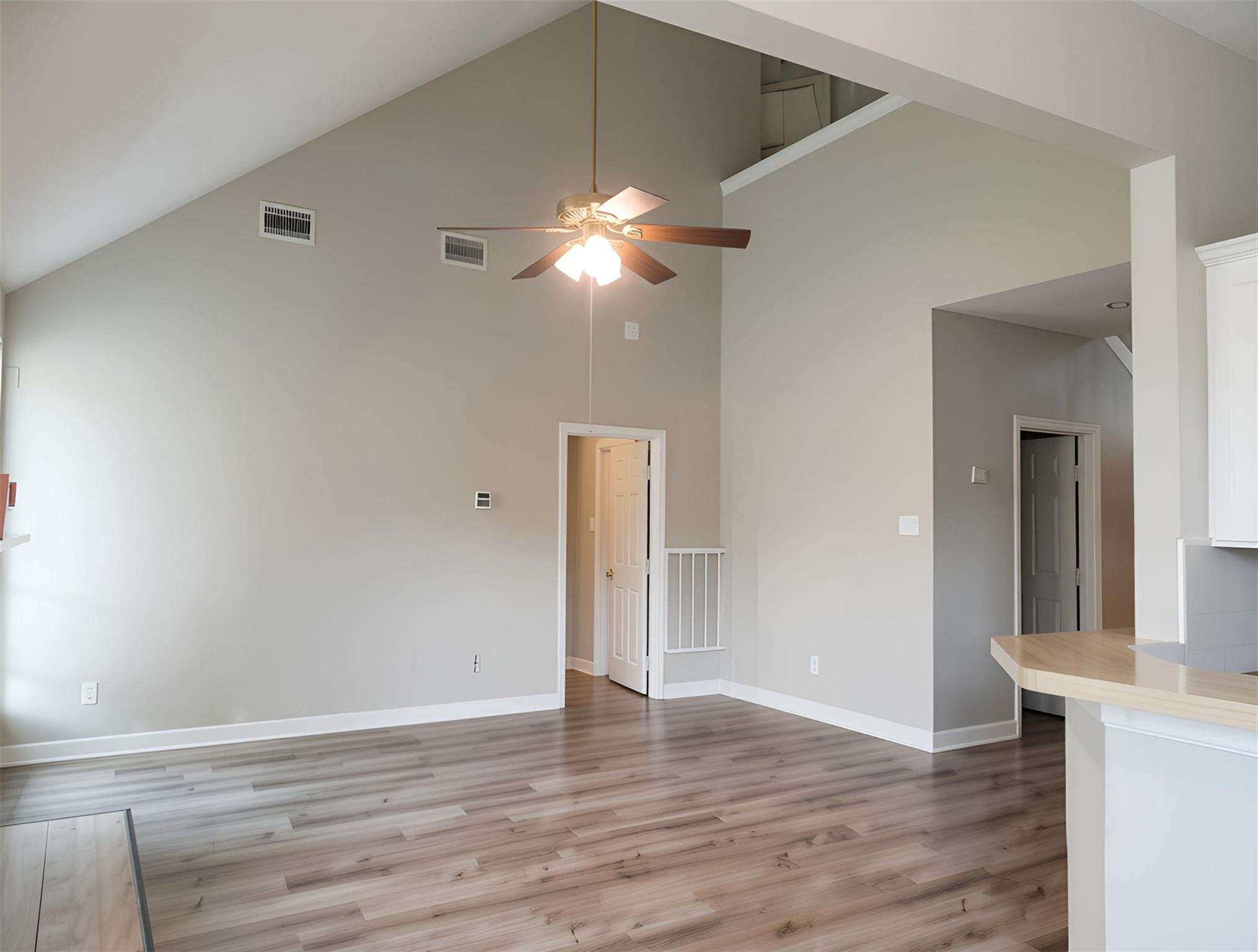 17926 Camden Oaks Lane Property Photo 8