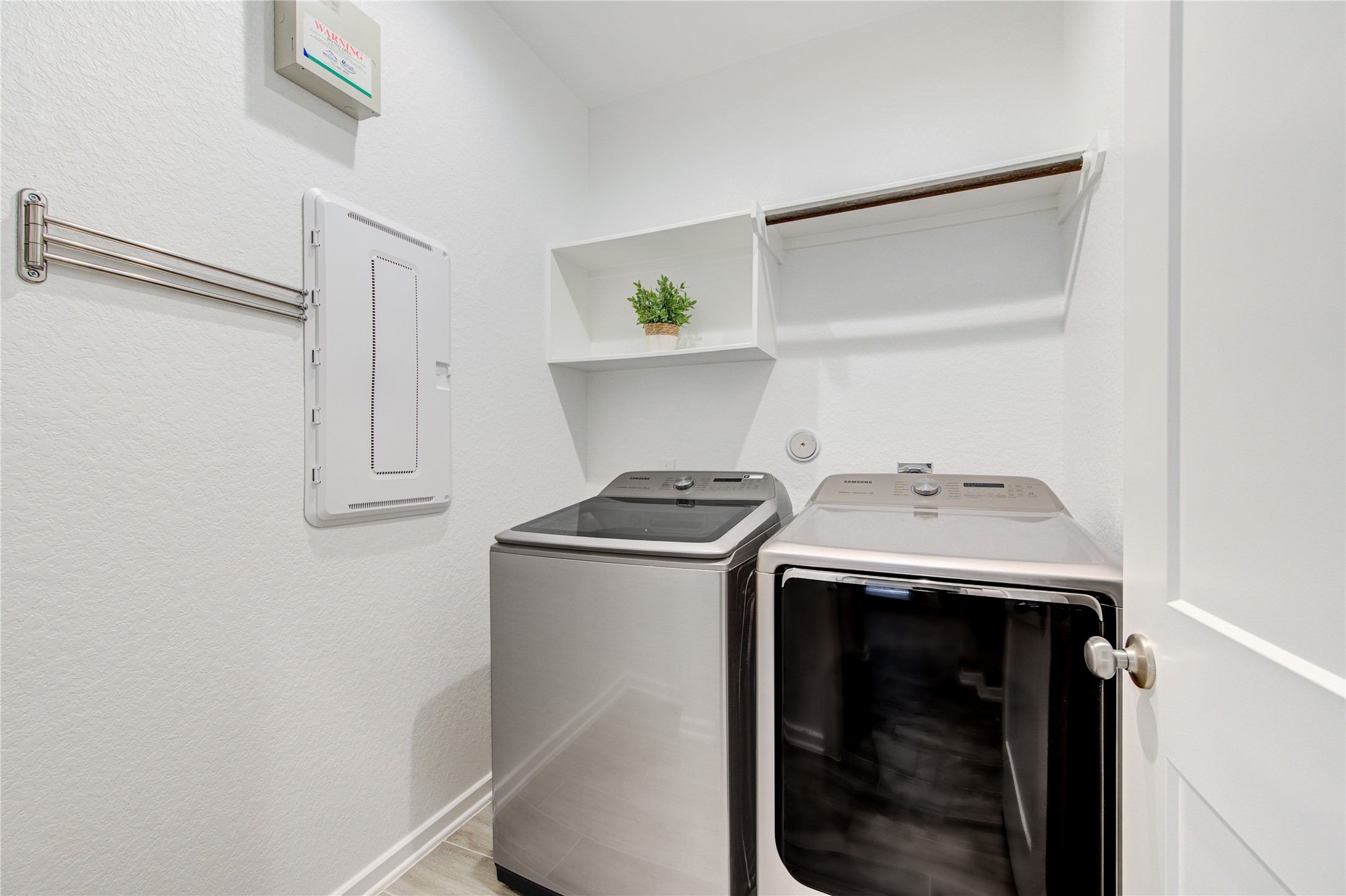 6022 Bristol Spur Lane Property Photo 3