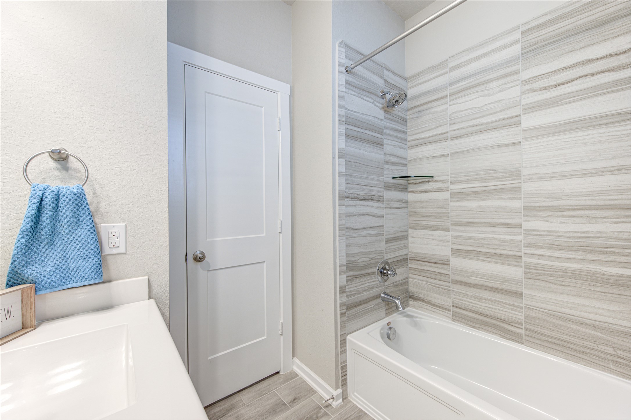 6022 Bristol Spur Lane Property Photo 33