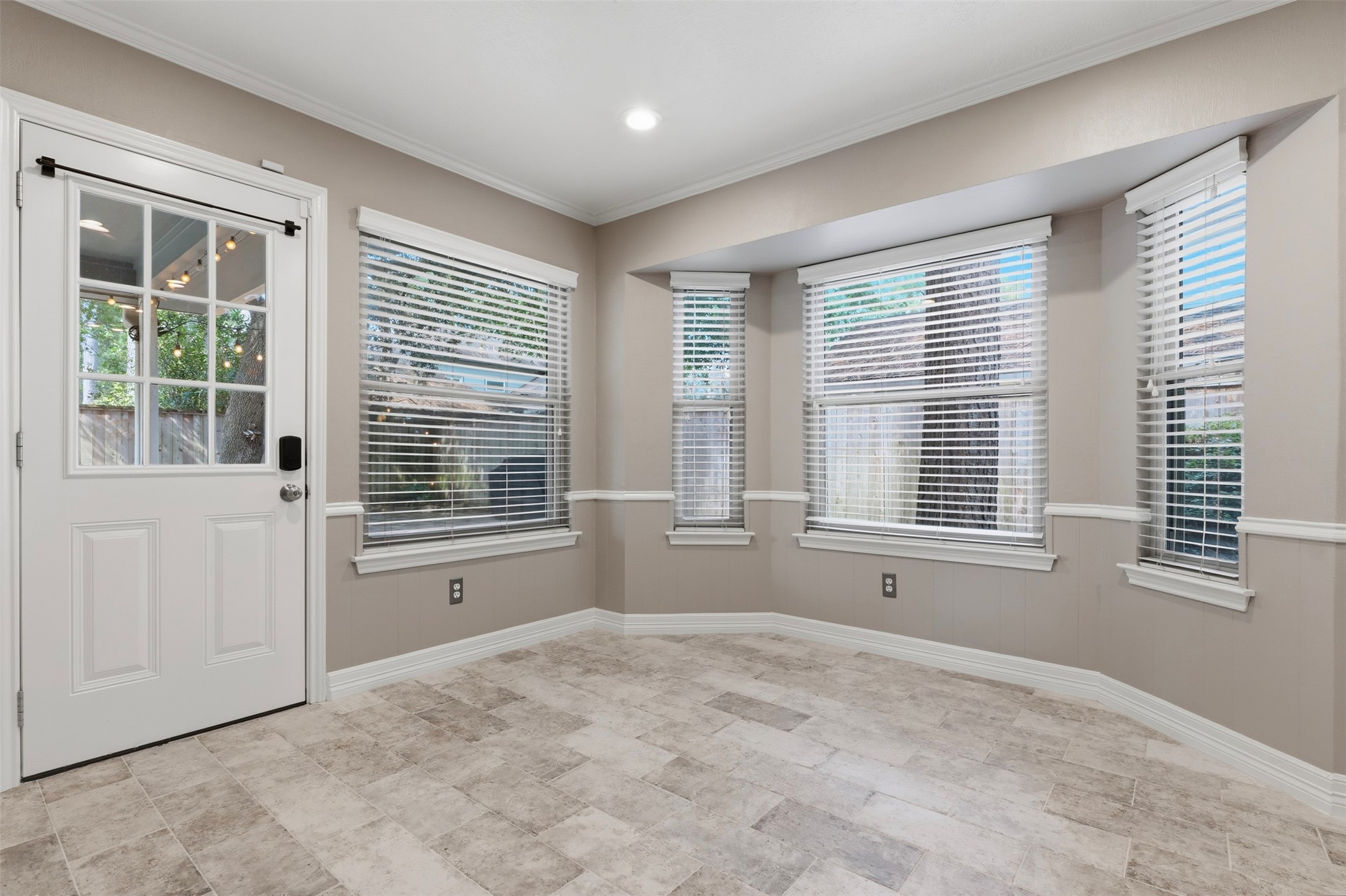 13007 Lemur Lane Property Photo 9