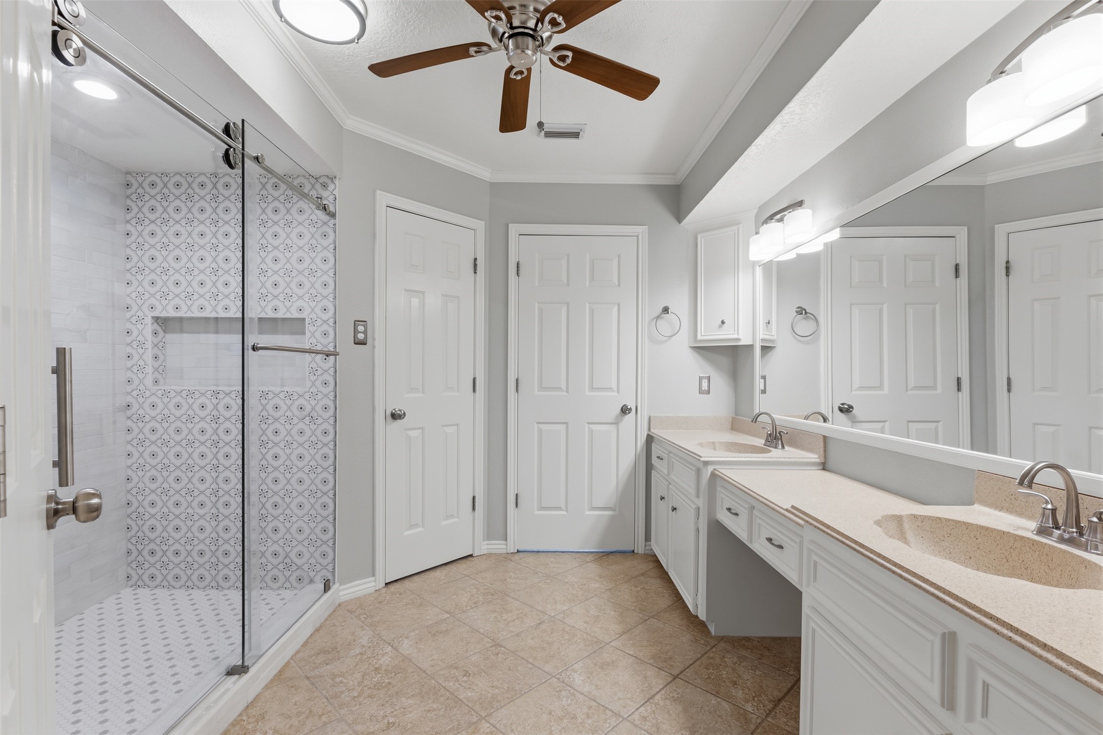 13007 Lemur Lane Property Photo 15