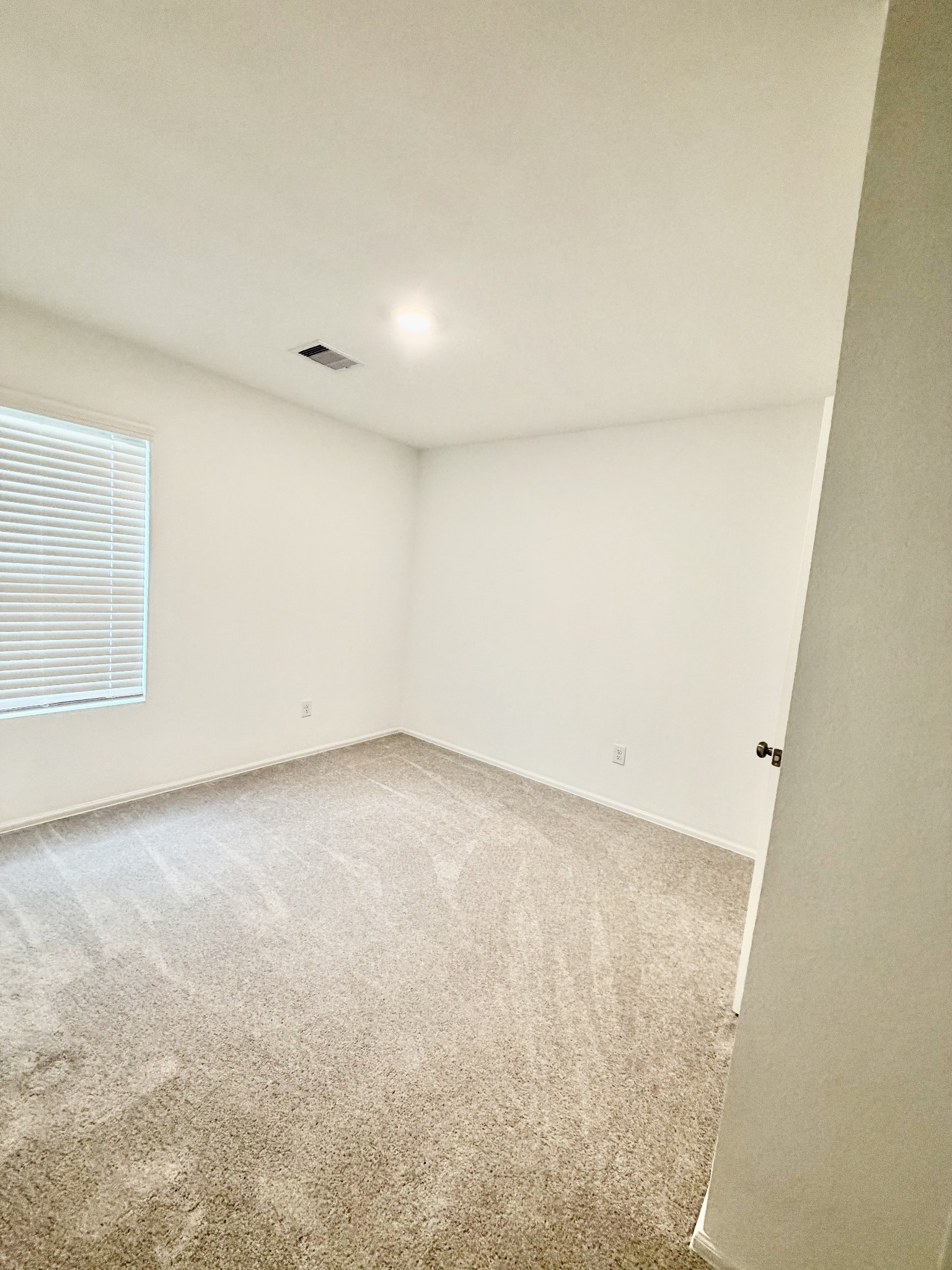9031 Estes Lakes Drive Property Photo 5