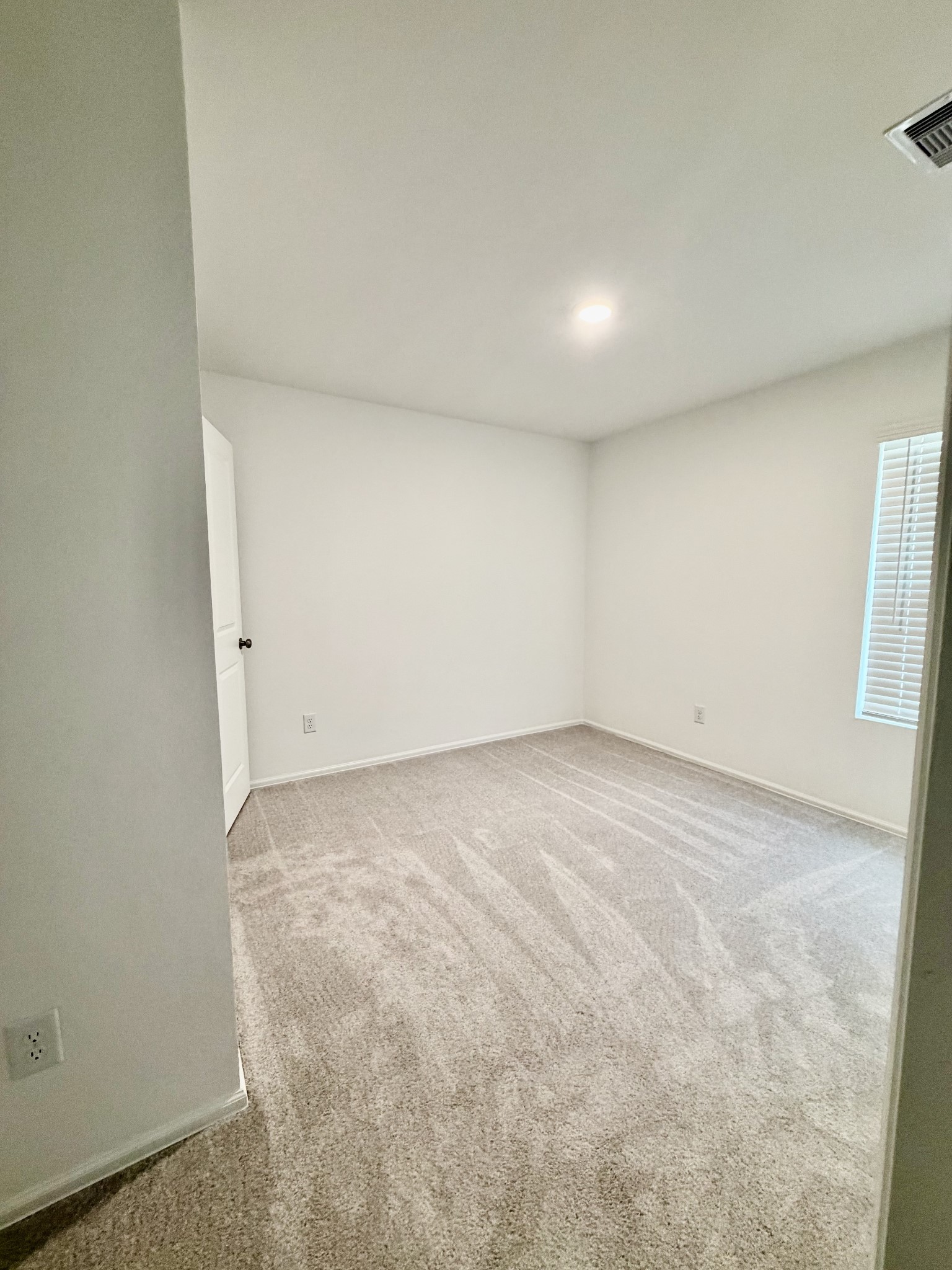 9031 Estes Lakes Drive Property Photo 12