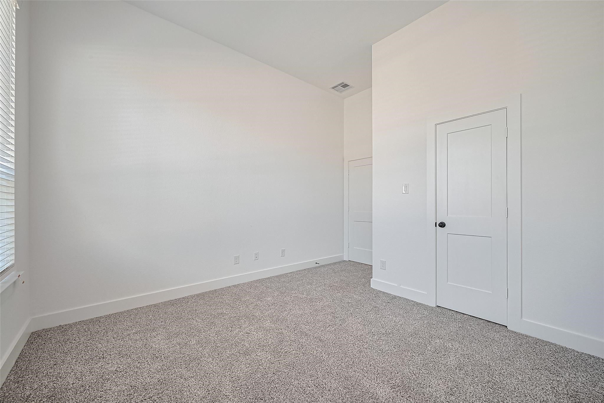 3328 Voda Bend Dr Property Photo 25