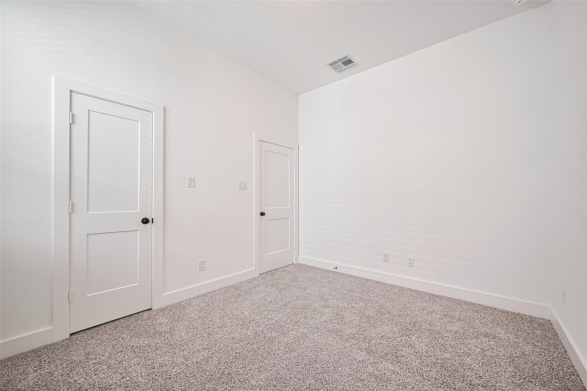 3328 Voda Bend Dr Property Photo 29